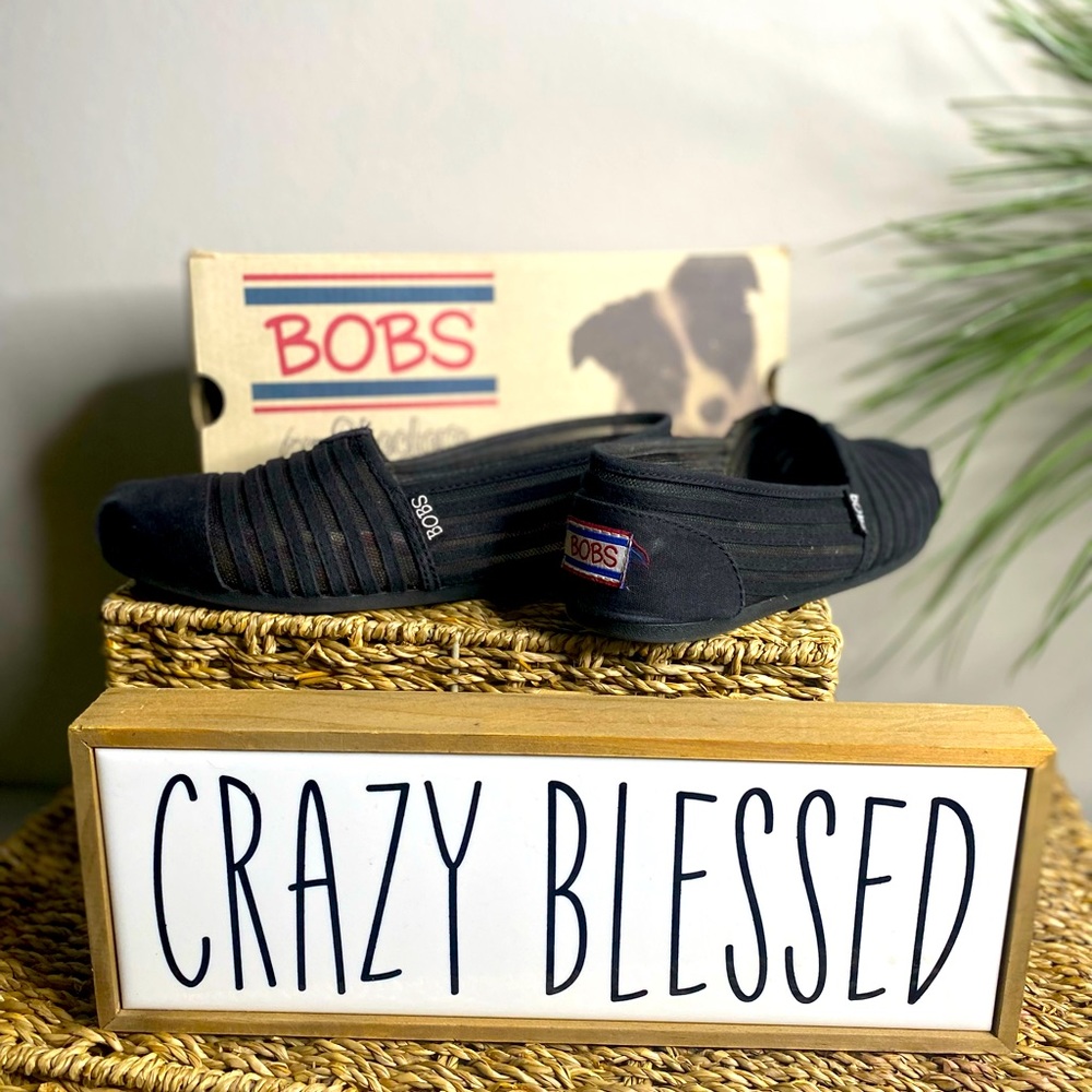 Size 7 BOB casual shoes